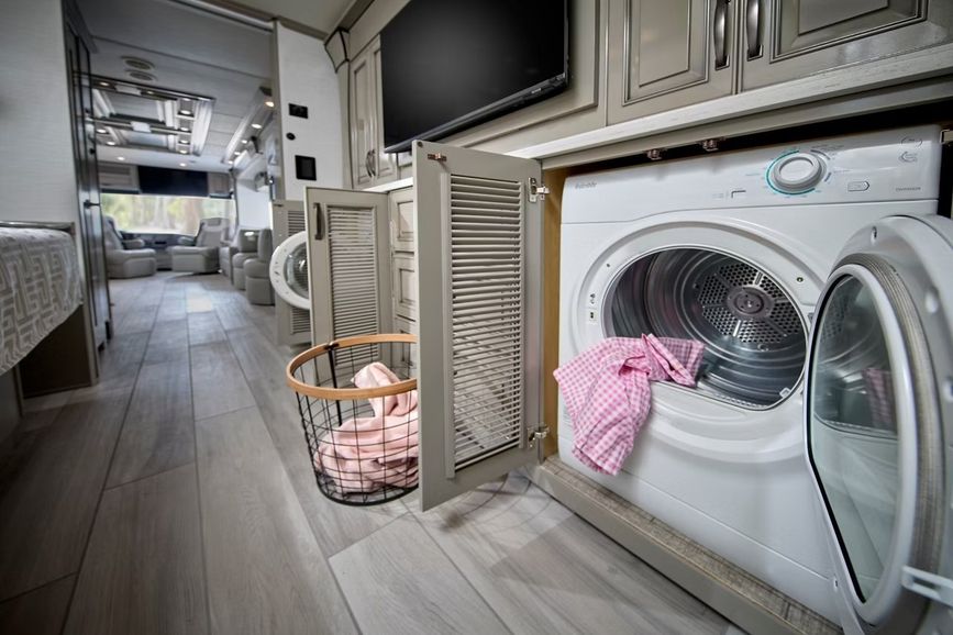 2027 Newmar Dutch Star laundry