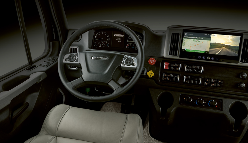 The cockpit of the Newmar Supreme Aire