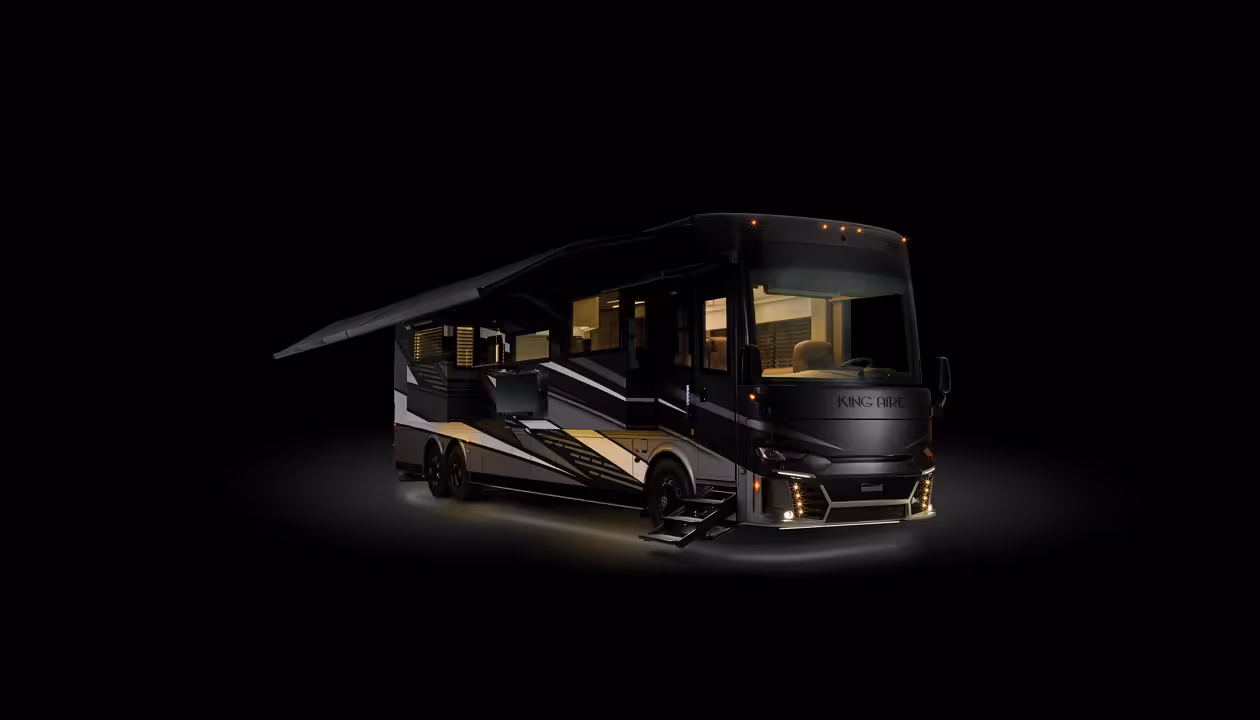 Exterior view of the Newmar King Aire
