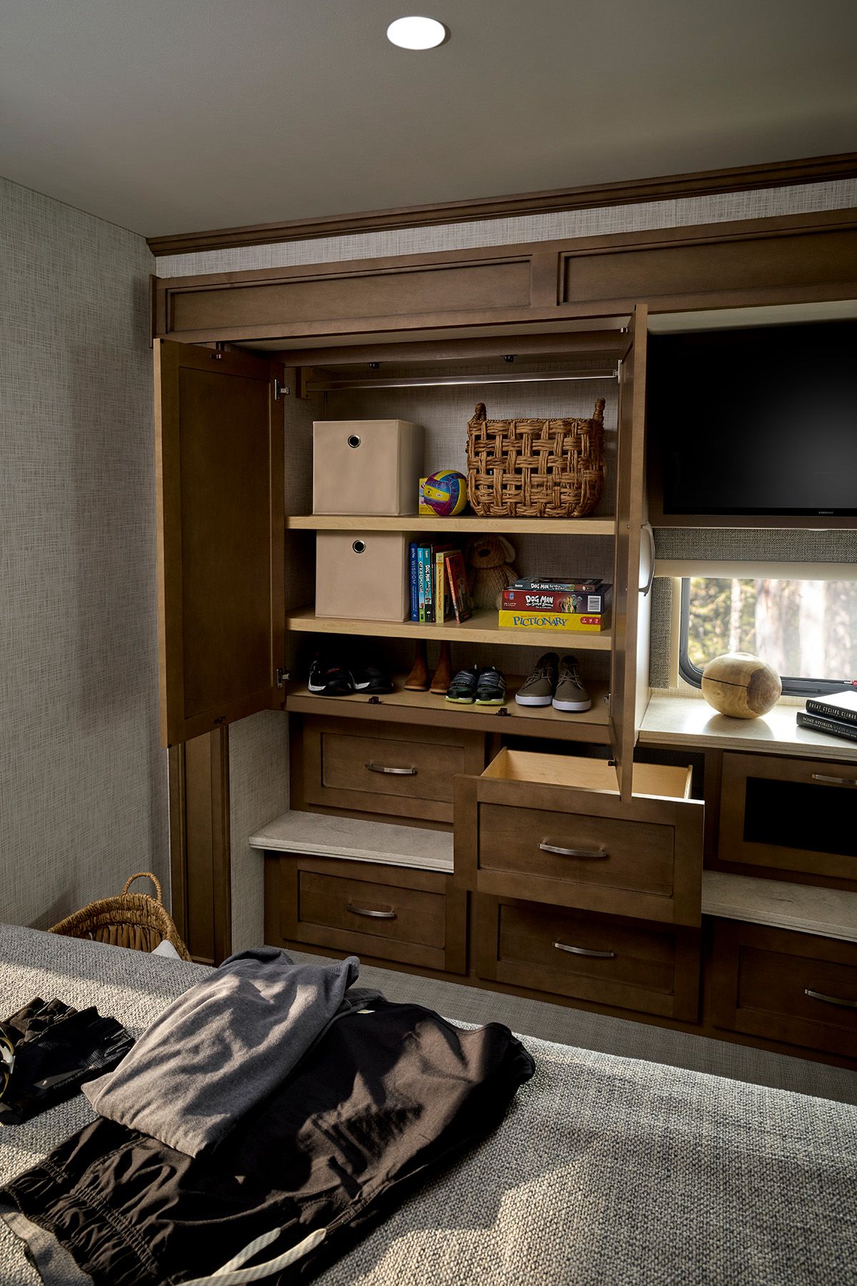 2026 Canyon Star bedroom closet area