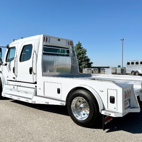 White 2024 Summit Hauler drivers side rear corner 