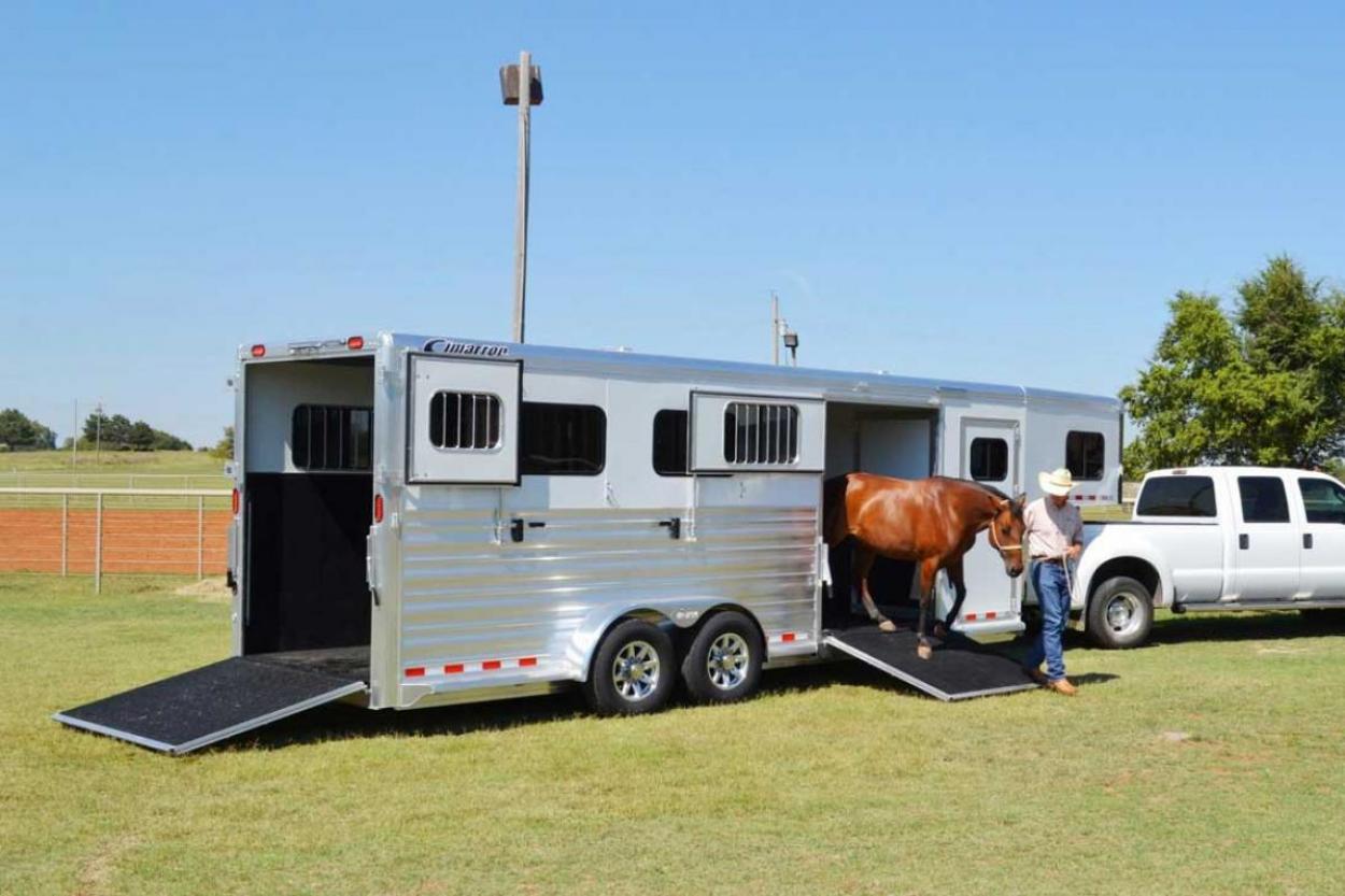 Horse Trailer Safety Tips