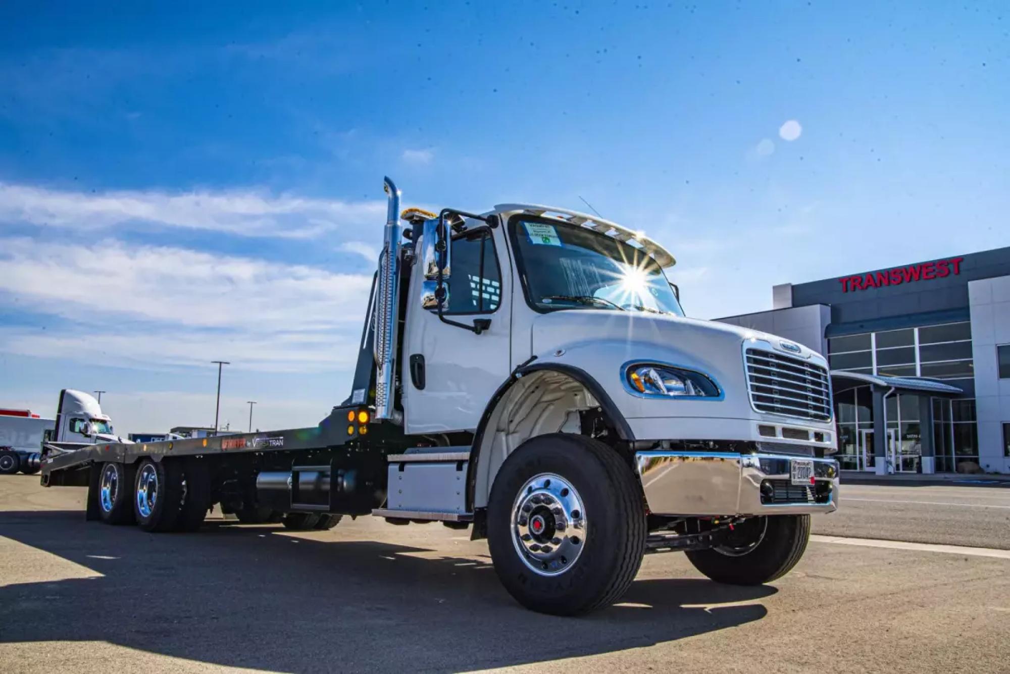 Retriever Trucks for Sale - Versatran Industrial Carrier Trucks | Transwest