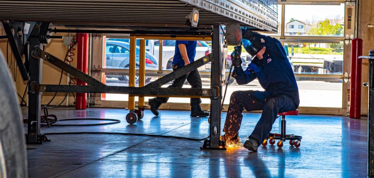 Trailer Technician Jobs & Careers Transwest